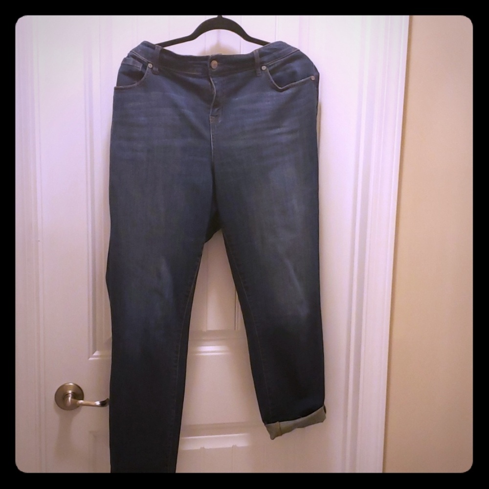 Torrid Girlfriend Jeans 18 Tall